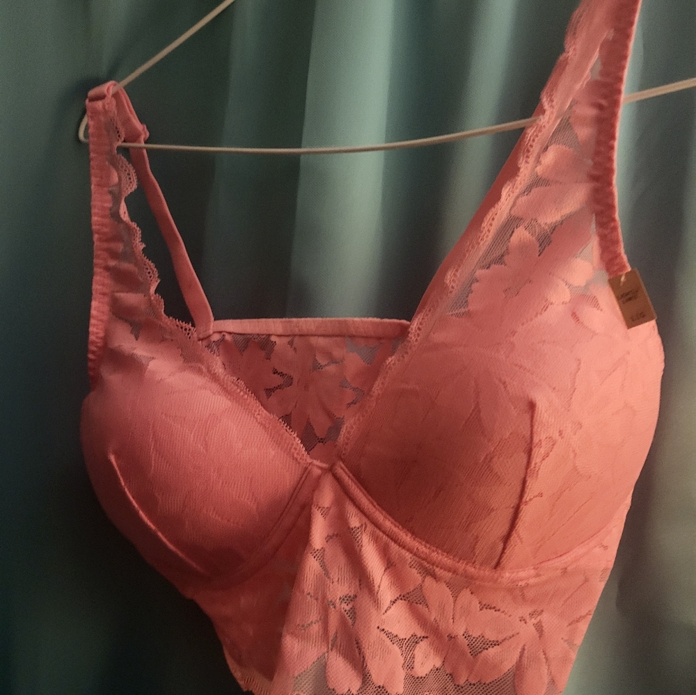 Victoria Secret lace plunge bra